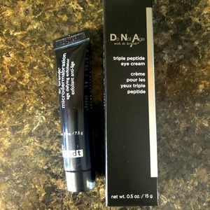 Dr Brandt triple peptide eye cream
